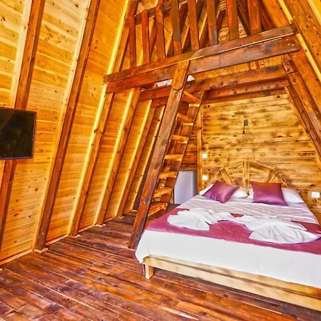 Hotel Bungalows The Araz Truzim *